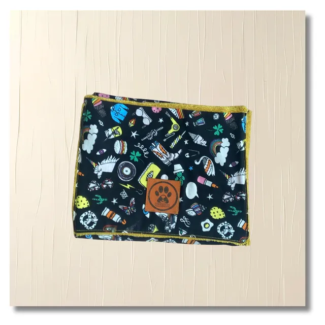 carabidule-serviette-essuie-pattes-chien-girly-jaune-bambou image 1