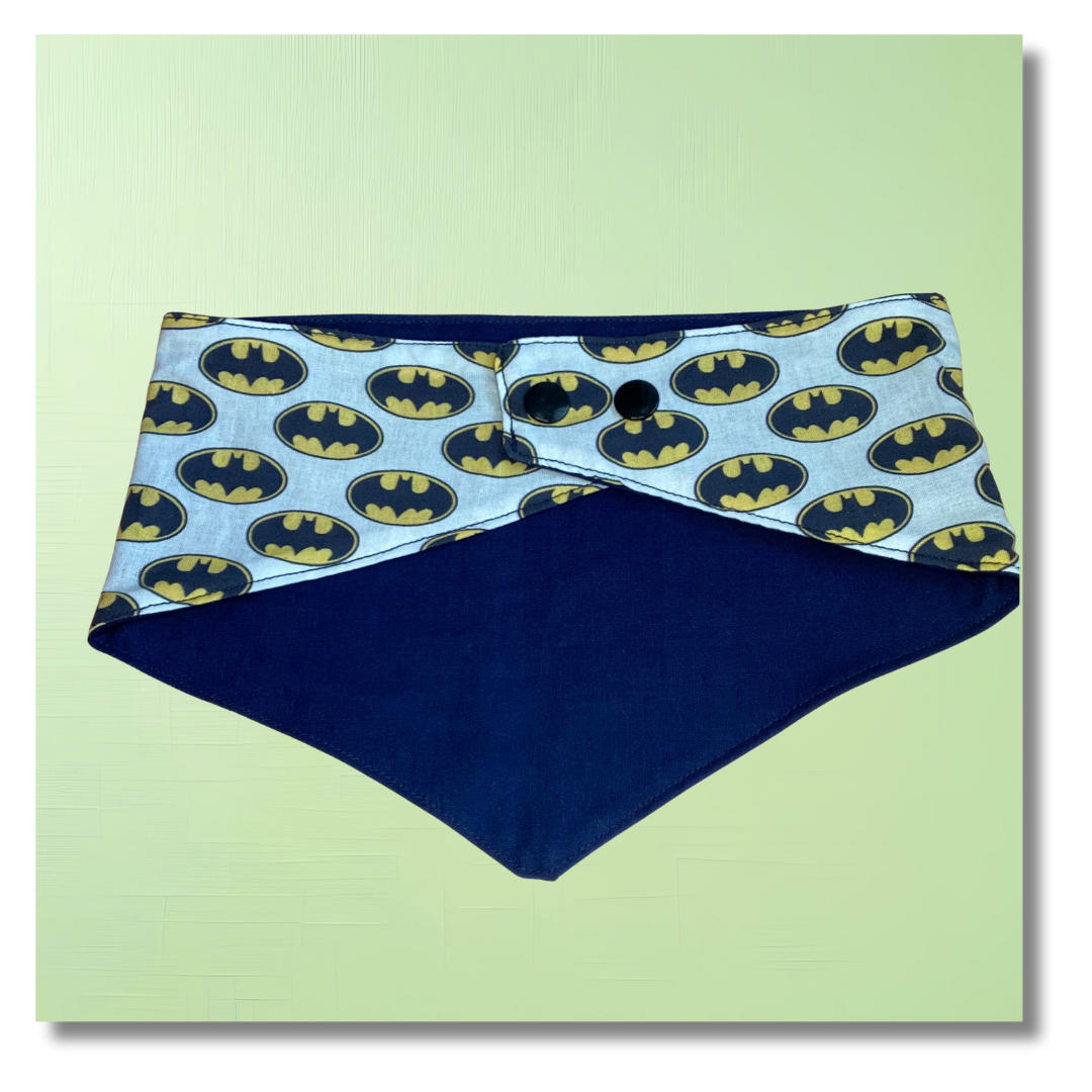 carabidule-les-l-gers-bandana-chien-super-h-ros-bleu-r-versible-coton image 2