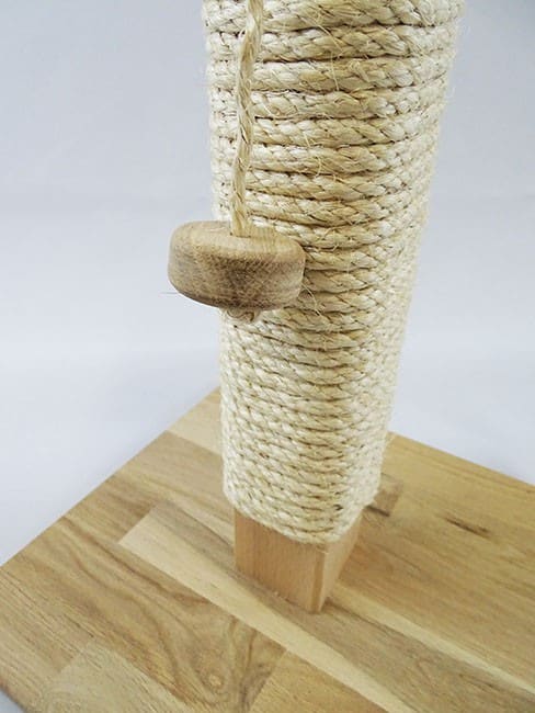 chat-perch-kiya-griffoir-chat-bois-sisal-47-cm-avec-jouet image 3