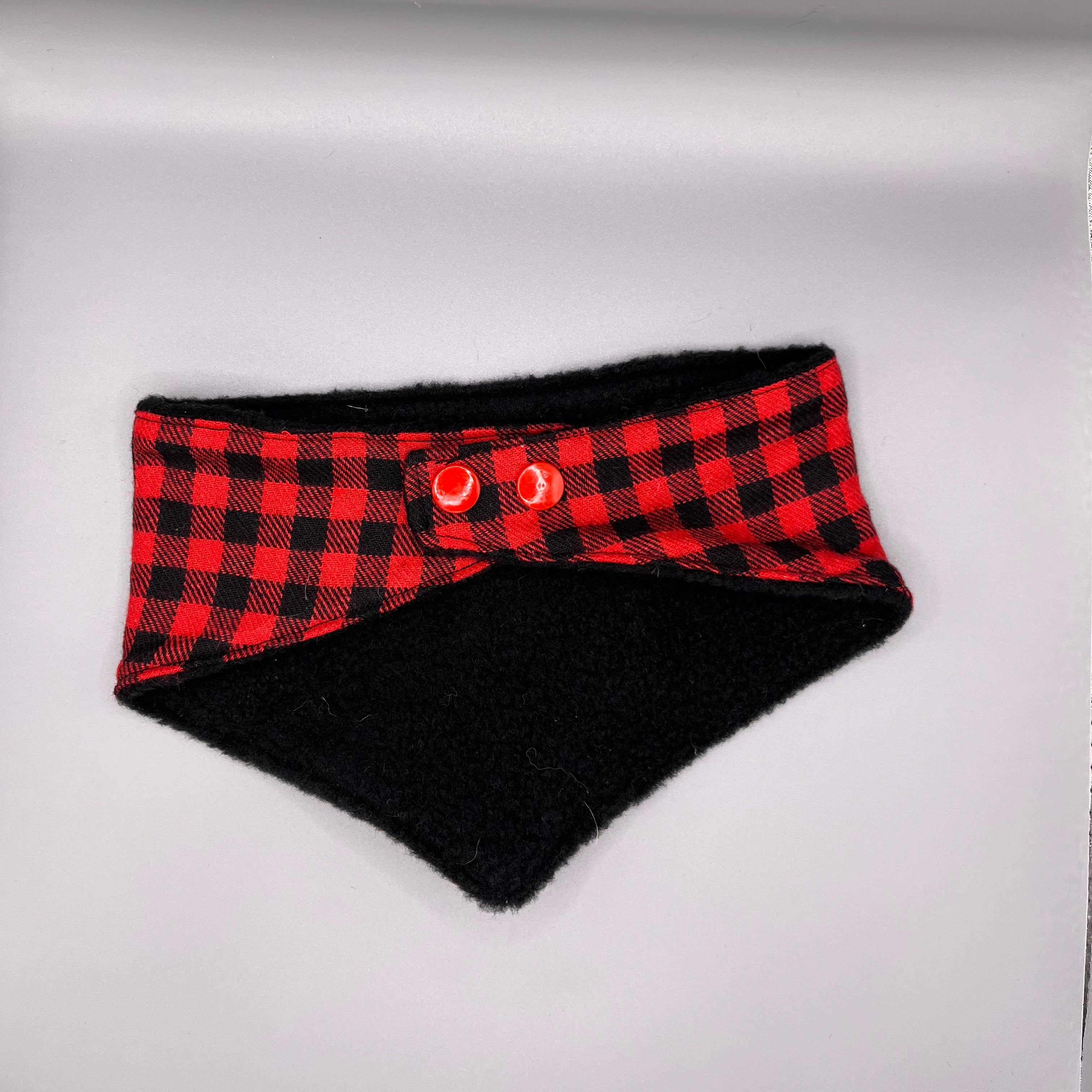 carabidule-les-douillets-carreaux-rouge-et-noir-bandana-polaire-m image 2