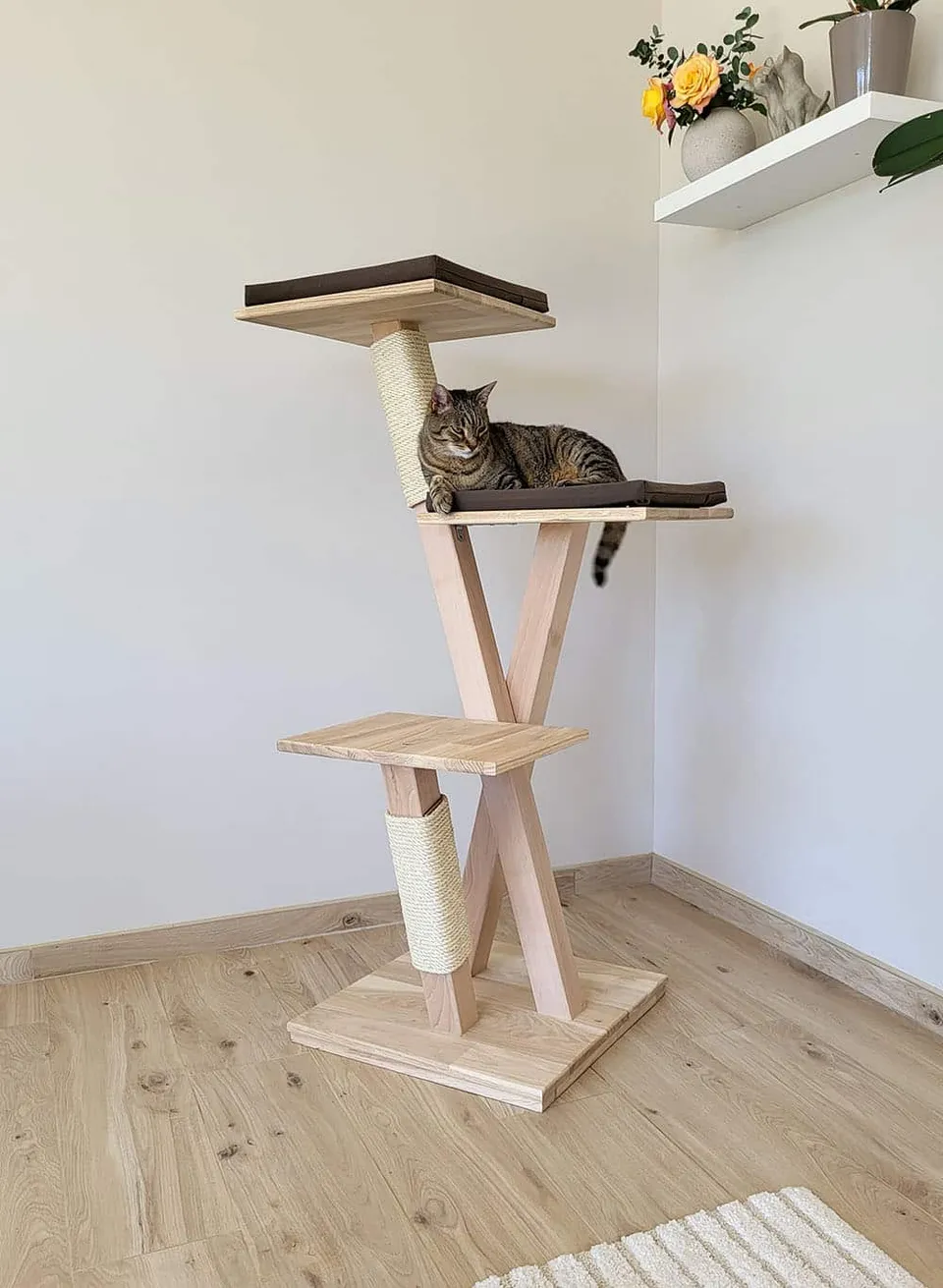 chat-perch-arbre-chat-en-bois-hell-bore-127-cm-ch-ne image 1
