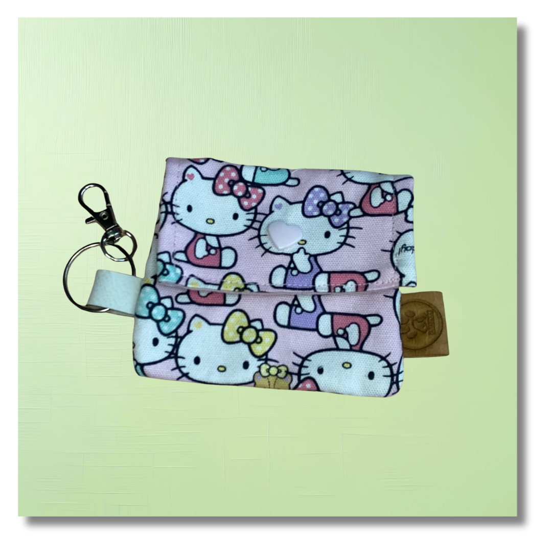 carabidule-pochettes-sacs-crottes-kawaii-hello-pochette-velours-chat image 1